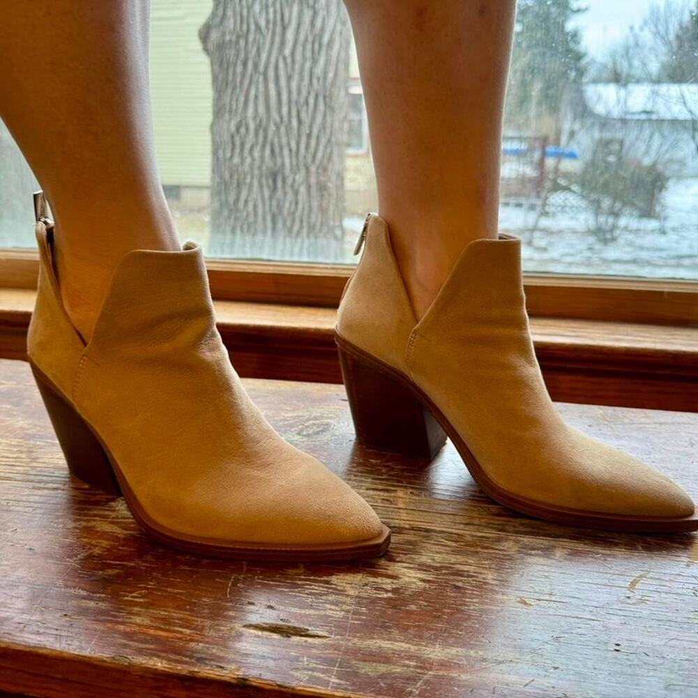 Western boho costume tan suede ankle booties 0002 A3